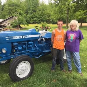 Meet your Posher, Ethan